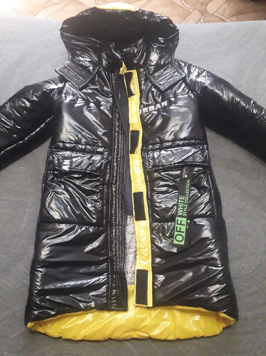 Зимове пальто для дівчинки