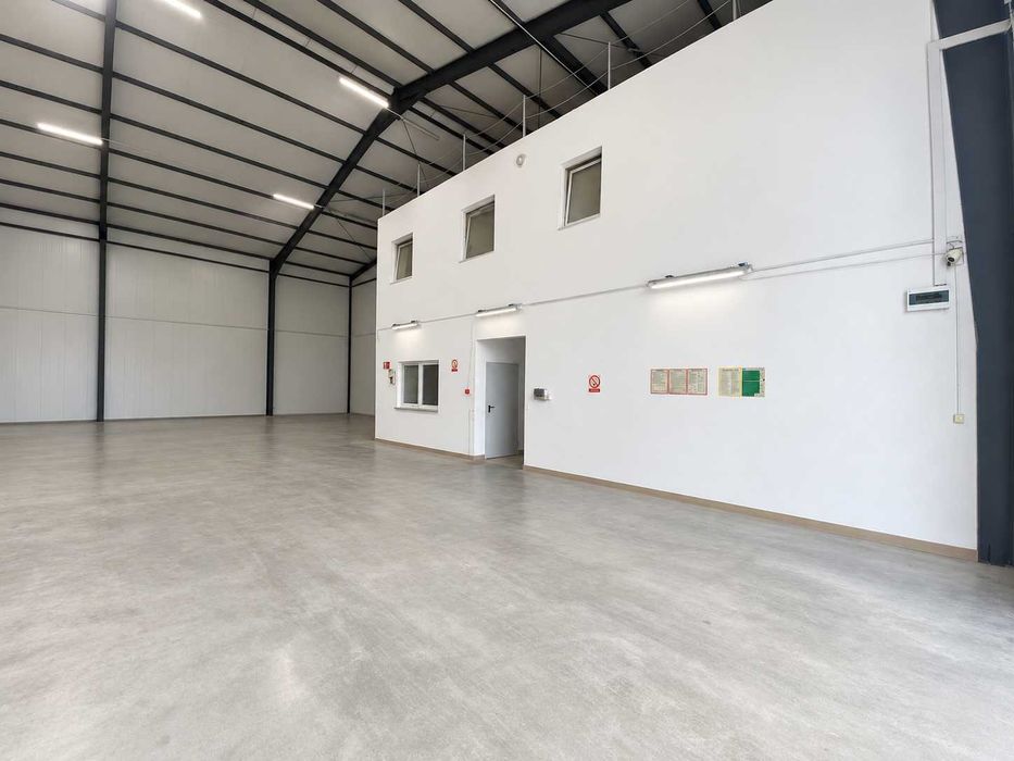 Hala magazynowa magazyn 1370 m²