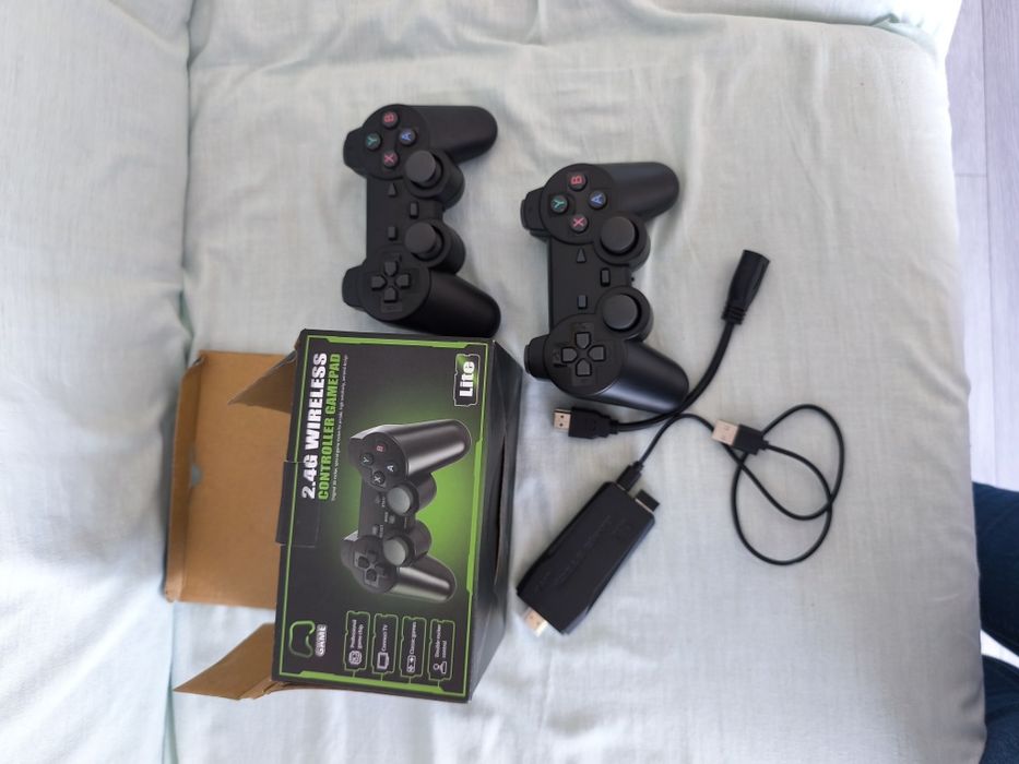 Consola rectro jogos stck 4K lite M8 64GB + 10000 jogos
Consola Public