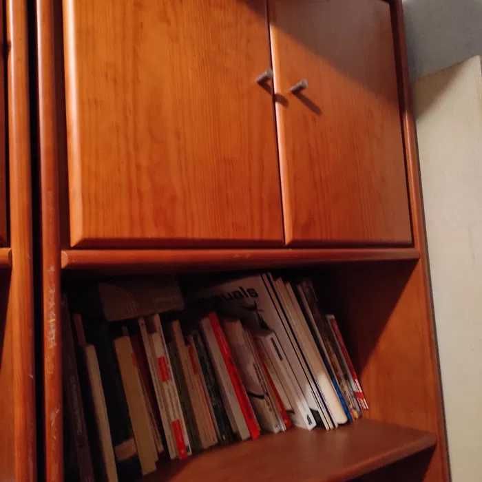 Estante em pinho maciço com três módulos