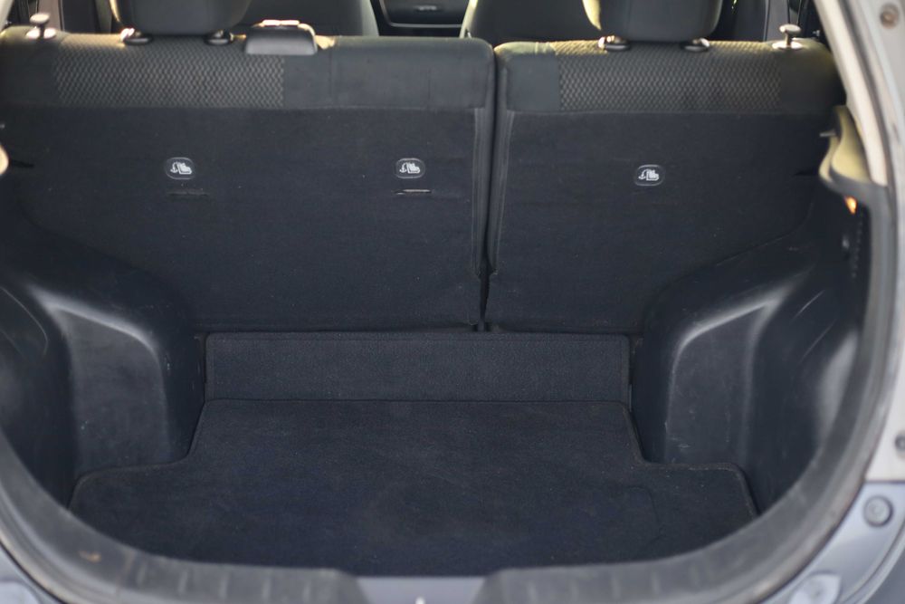 Nissan Leaf 2013  FL (модельний 2014) 24 kWh друга модивікація