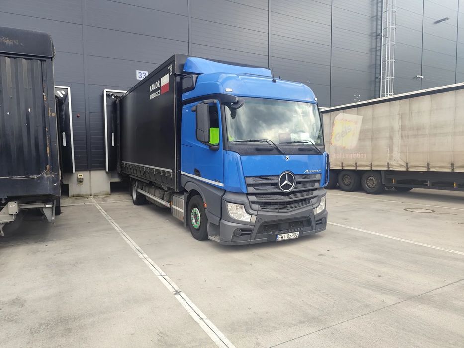 Mercedes-Benz