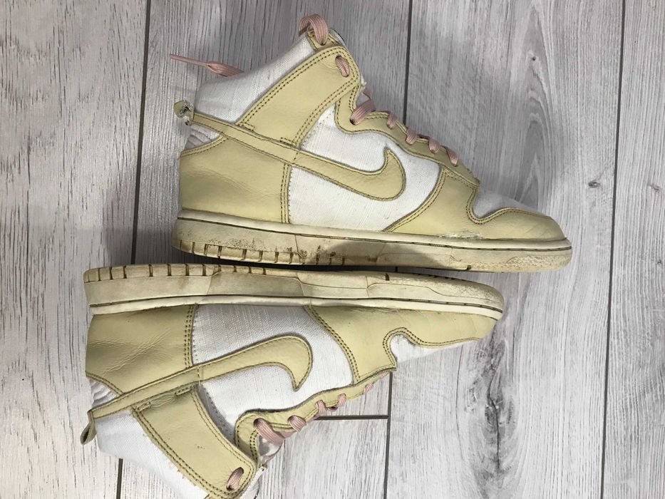Buty Nike Dunk High LX Team Gold rozm. 38