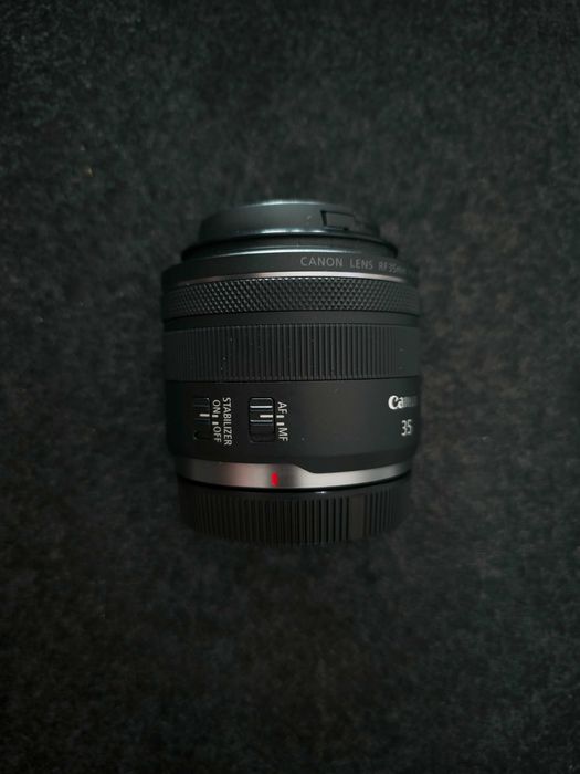 Objetiva Canon 35mm f/1.8 em excelente estado.