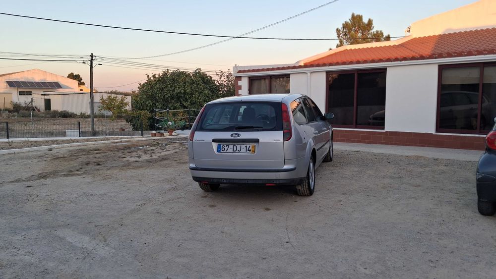 Vendo Ford focus 1600 tdci — photo 5