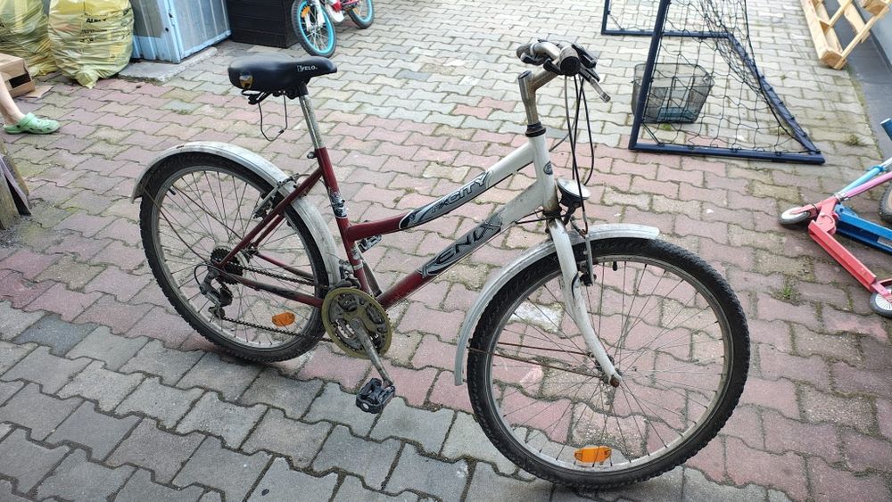 Rower damski czerwony