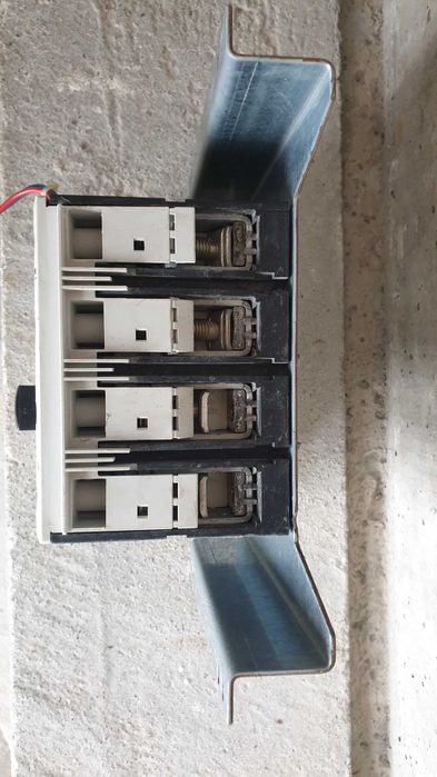 Wyłącznik główny  Moeller NZM74-250N