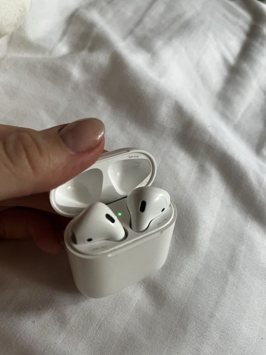 Навушники AirPods 1