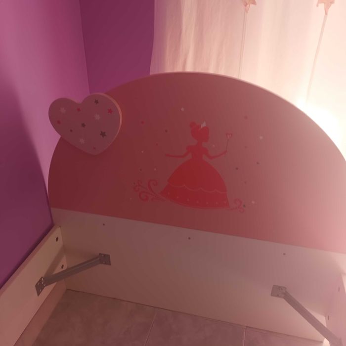 Mobília: Quarto Rosa