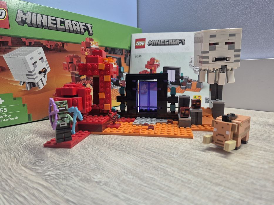 naka　ユニットシェルフ ᐉ Конструктор LEGO Minecraft Засідка біля порталу в Нижній світ