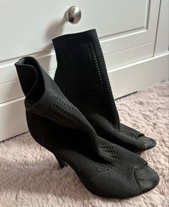 Botki 37 plus 2 ciuchy gratis