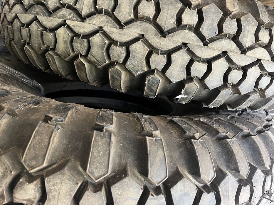 Колеса шини 1200 18(320-457) газ 66 нові