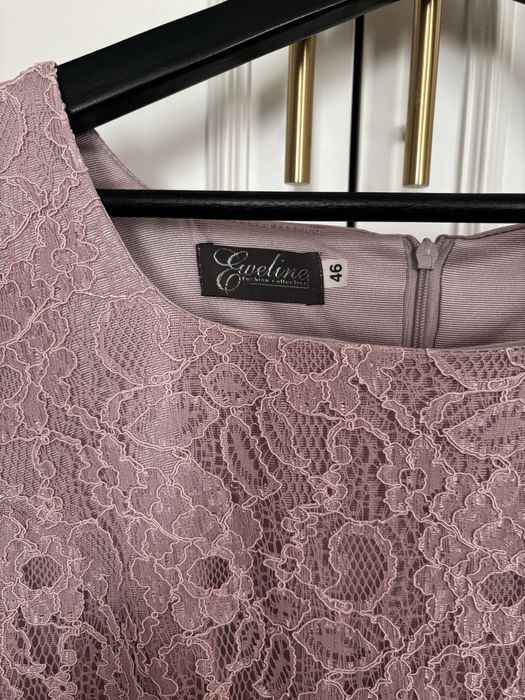 Elegancka sukienka dla mamy na wesele z koronką