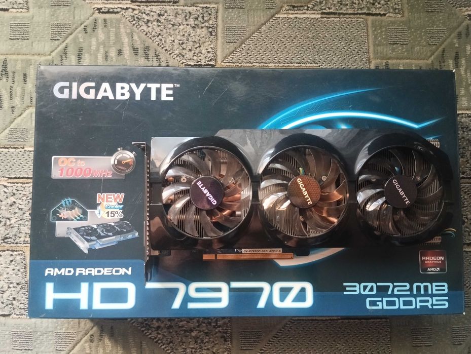 Видеокарта GIGABYTE Radeon HD 7970 3GB 384 bit GDDR5