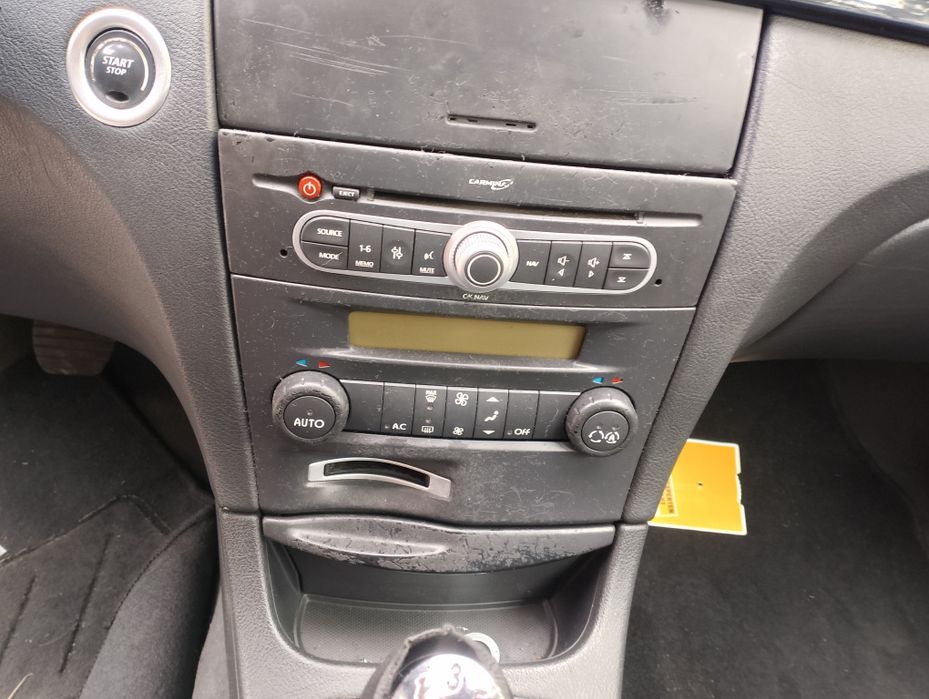 Radio renault laguna z kodem