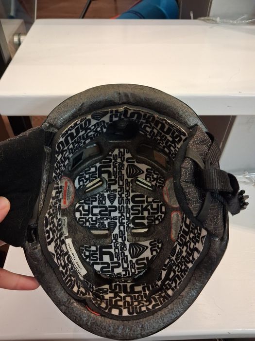 Гірськолижний шолом RED