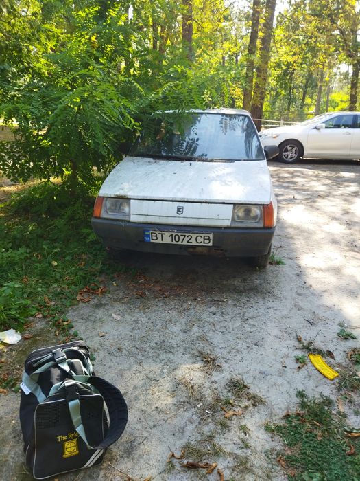 Продам автомобіль ТАВРІЯ.