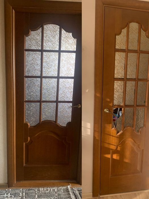 Міжкімнатні двері 2шт. 80 та 60