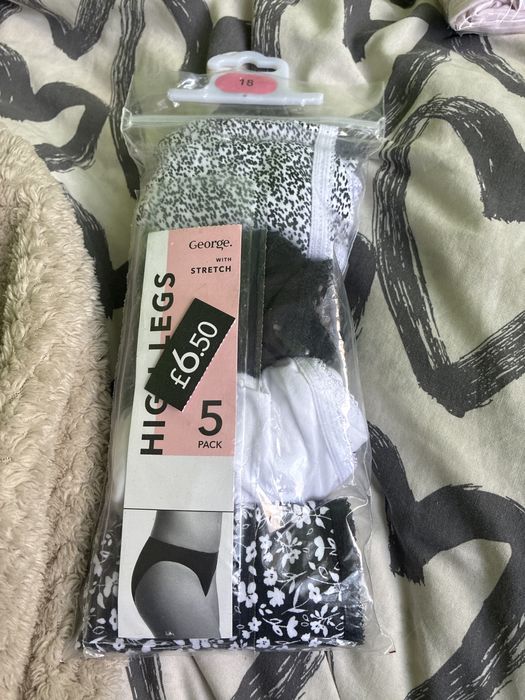 Zestaw 5 sztuk majtek nowe