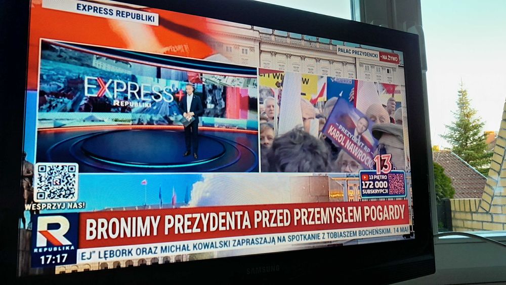 Telewizor Samsung LE32B350 32" + pilot + instrukcja + kabel