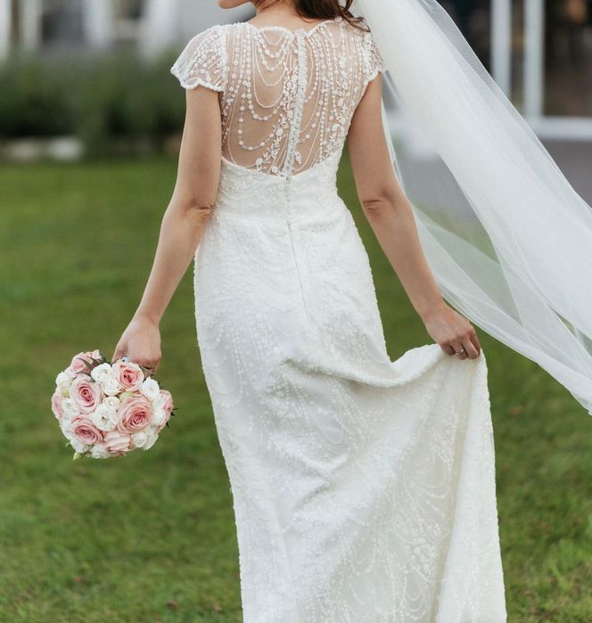 Piękna suknia ślubna