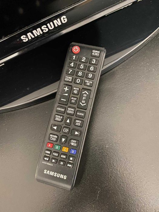 Samsung UE32EH5000 - 32"