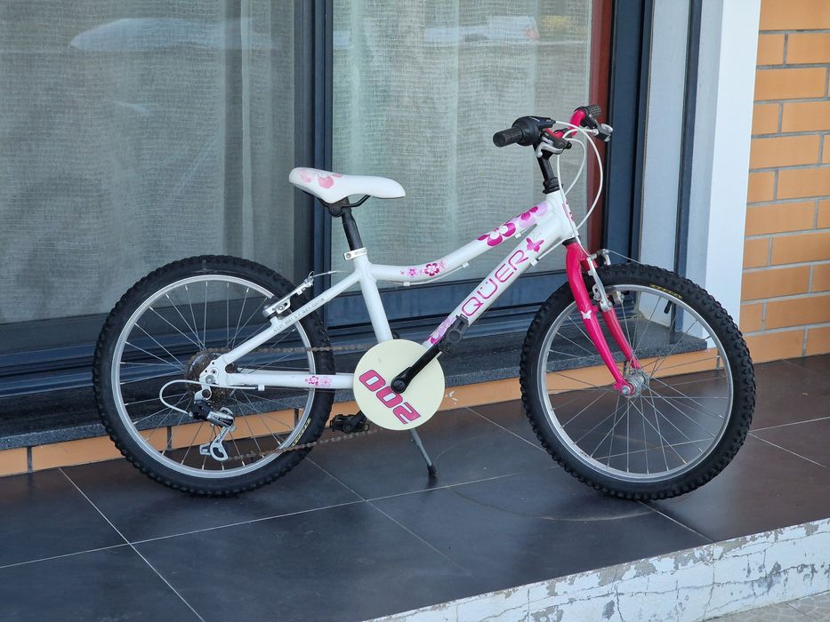 Bicicleta de menina, Qüer, roda 20
