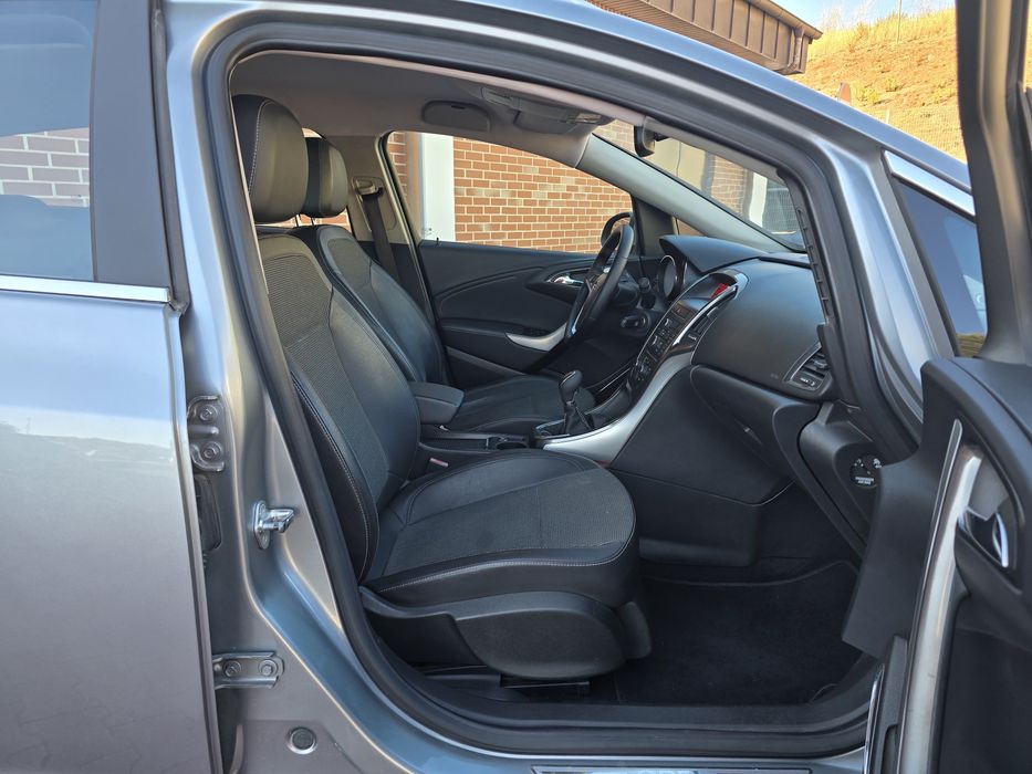 Opel Astra Sports Tourer 1.3 CDTI