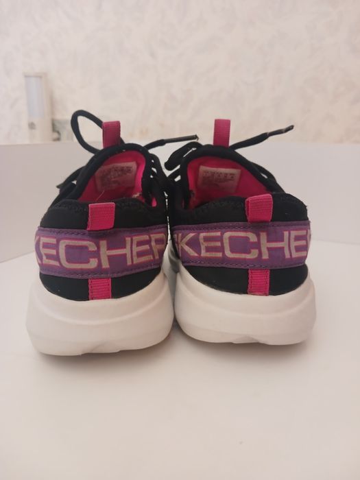 Кросівки кроссовки skechers 32 розмір