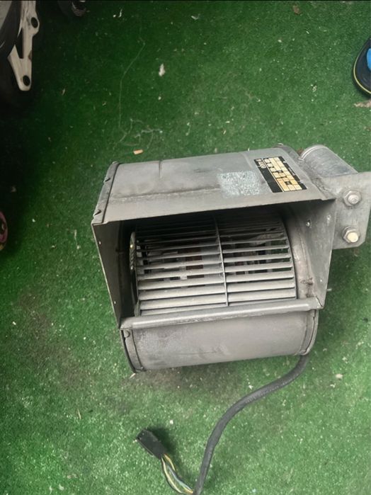 Wentylator promieniowy EBM – oryginalny | 230V | 290W