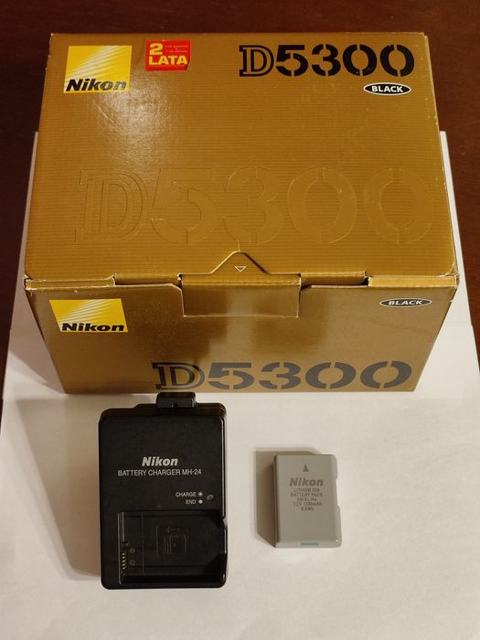 Nikon D5300,  migawka 31941, stan bardzo  dobry.