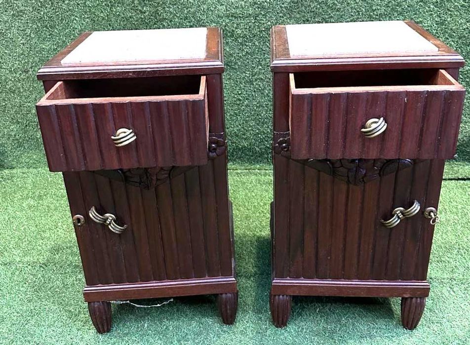 Mesas de cabeceira, peniqueiras, anos 40, 35X35X68 cm