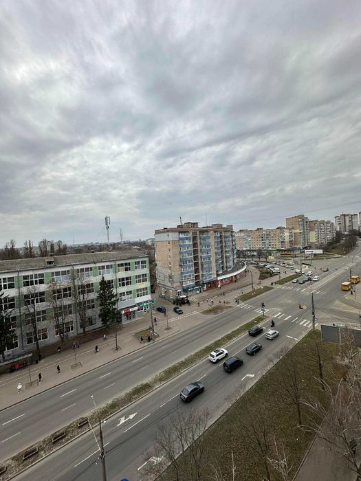 Затишна 2 кімн кв-ра пр Левка Лук'яненка (Рокосовського), біля "Ниви"