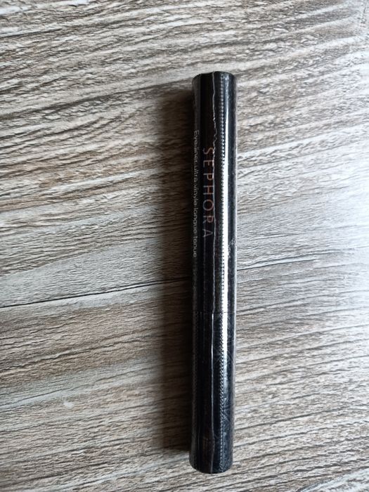 Sephora eyeliner ultra vinyle longue tenue czarny do oczów