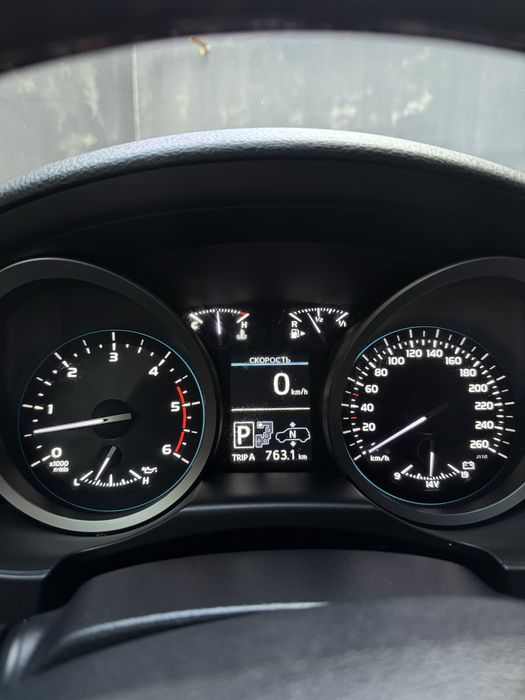 Продам автомобіль Land Cruiser 200 FL РЕСТ