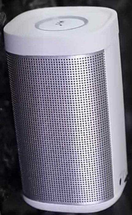 компактная блютуз колонка кирпичик  Nomi  BT 421