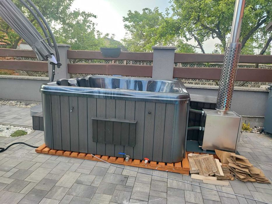 BALIA KWADRAT LUX - z piecem zewnętrznym -hot tub, spa, jacuzzi