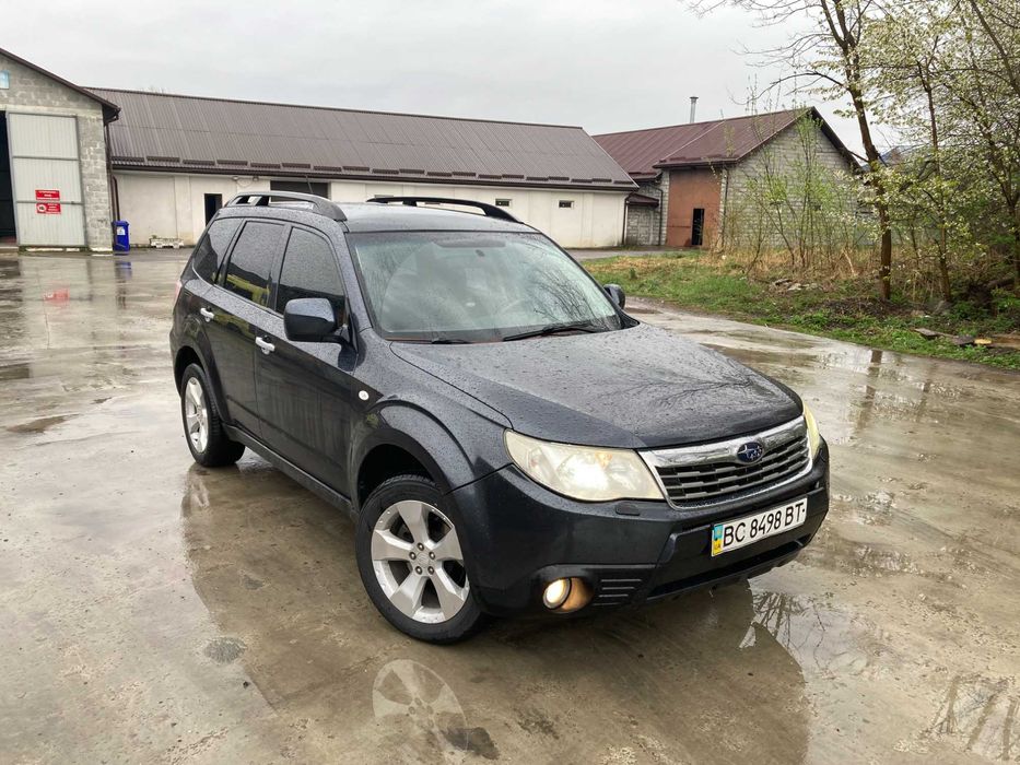 Гарне авто Повний привід