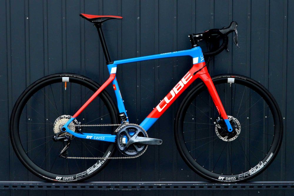 Szosa aero Di2 DT Swiss 350 carbon CUBE AGREE C:62 Ultegra DISC