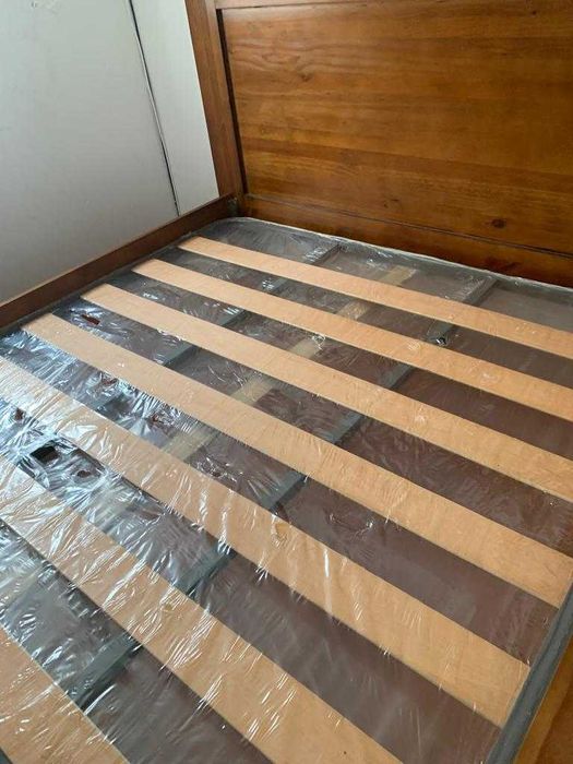 Cama de Casal Nova de Madeira Maciça - ótima qualidade