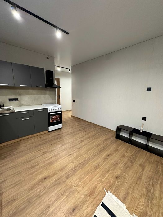 Однокімнатна квартира з ремонтом! Заходь і живи! СЕРТИФІКАТ - ТАК!