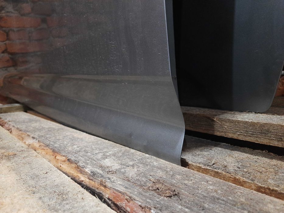 Передня ліва водійська дверка двері дверь Тойота Авенсіс т27 двери