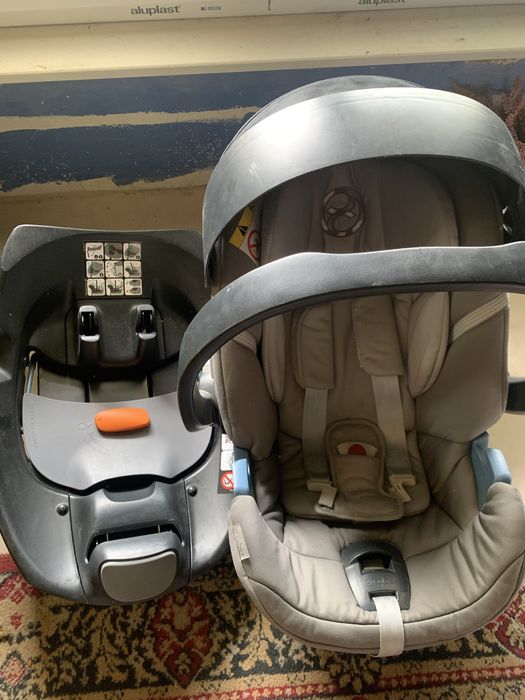 Fotelik do wozka komplet oraz do samochodu