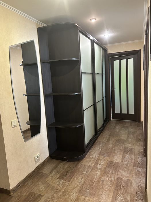Центр міста,продам 2к квартиру, Лагунової 10, гарний стан.