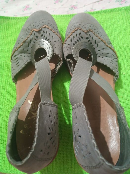 Туфлі жіночі безкоштовно