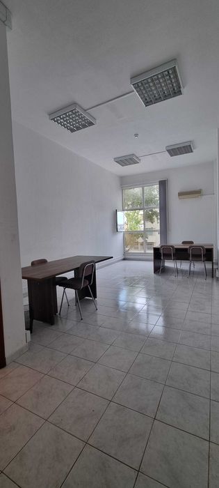 Arrendo Escritório 46m2 em Carcavelos junto à A5