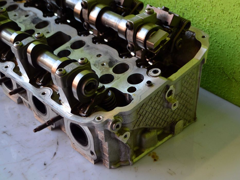 Głowica Silnika BMW G30 M550i xDrive 4.4 V8 32V TWIN POWER 2017r