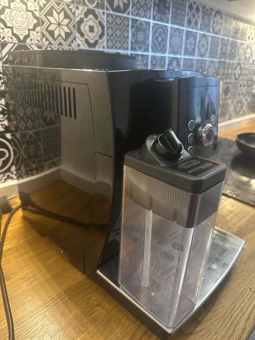Ekspres  Delongi cappuccino smart