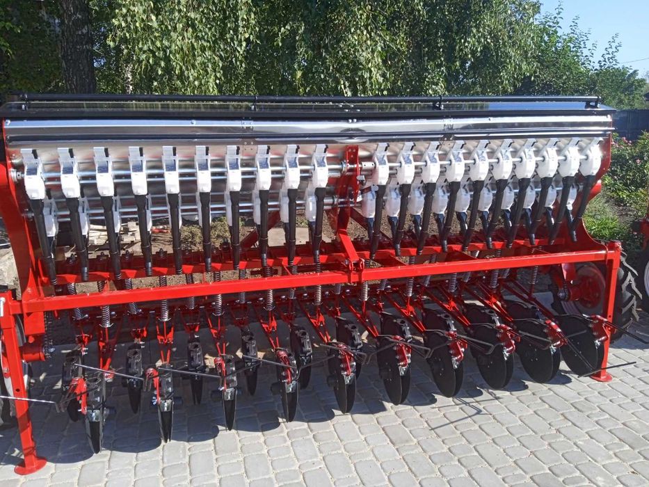 Міні сівалка зернова навісна СЗ 1,8 2,1 2,4 2,7 під трактор Ловол ЮМЗ