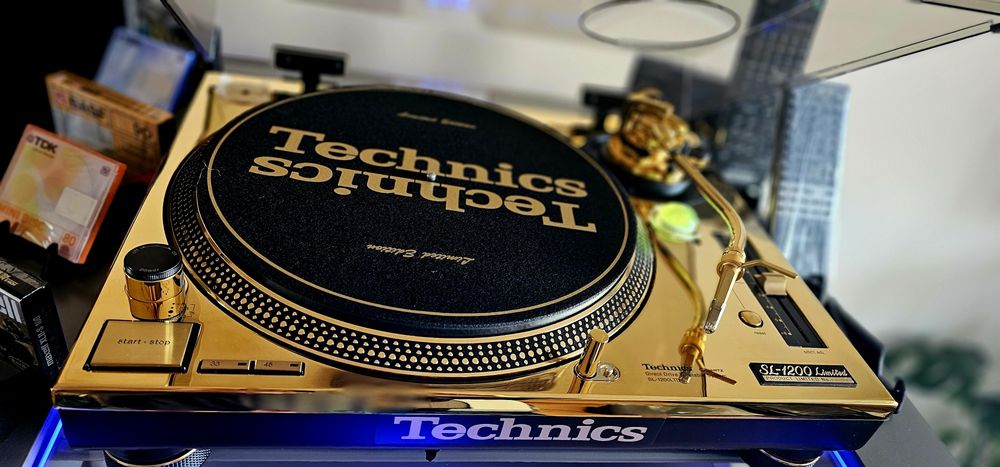 Technics SL-1200LTD Gold Varyturn - gramofon limitowany
